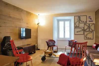 Image de Design Mountain Home in Center of Bormio