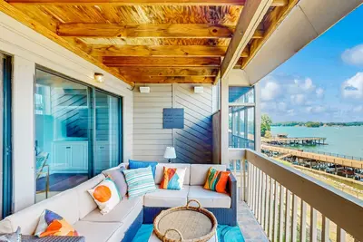 Image de Another Tequila Sunrise - Lakefront condo w/breathtaking views & wheelchair accessibility