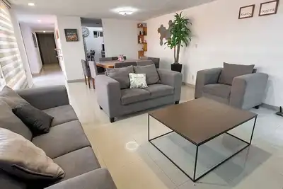 Image de 3br Family Home for 6 | Relax and Enjoy