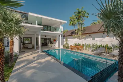 Image de Happy Family Villa 3 / Pool Villa 7 bedrooms with large garden near beaches