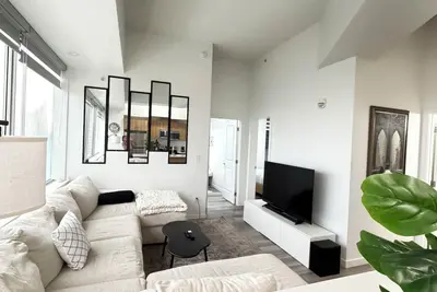Image de Chic 2br Getaway | Room to Relax & Unwind