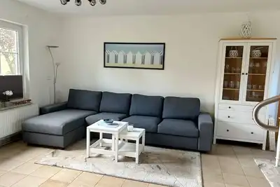 Image de Family-friendly vacation home near the beach with garden and terrace in Zingst