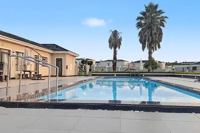 Image de Cozy Cedar Haven Fourways Mall City Escape