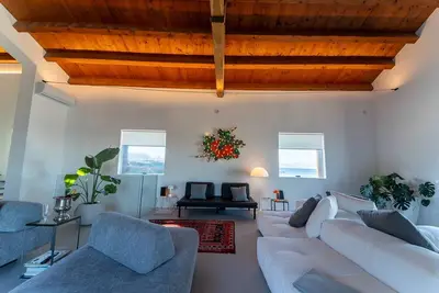 Image de Belle maison de vacances privée pour 4 personnes avec Wifi, climatisation et Tv