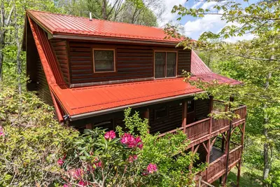Image de Highwood- Hot Tub, Arcade, Fire Pit, Sleeps 12