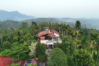 Aambalvilla