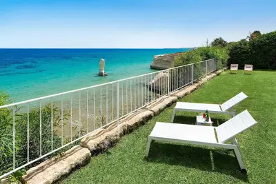 Image de Belle maison de vacances avec climatisation, bain à remous, Wifi, Tv et vue panoramique