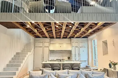 Image de Private Residence Over Piazza della Repubblica w/ Gullo Kitchen- Full month only