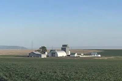Image de Farmhouse in Horse Heaven Hills, Tri-Cities Wa