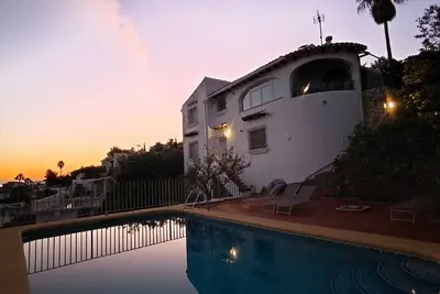 Image de Casa Sahagun Maison avec piscine, vu dégagée et calme à Monte Pego