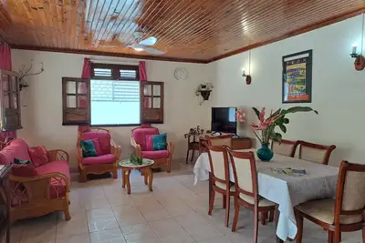 Image de Séjour à la Villa Désiré, situé au Vauclin, sud de la Martinique.