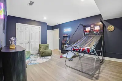 Image de 7br WorldCup Stay Near Downtown Atl | LuxuryEscape