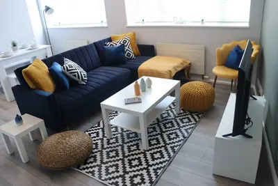 Image de Central Apartment - Walk to the Beach