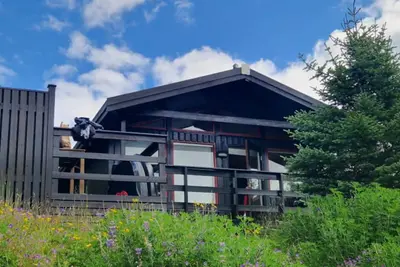Image de Lake Cabin by Thingvellir national park just by the golden circle. Free fishing