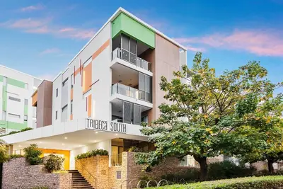 Image de Stylish and Modern Living at Rivervale! Close to Perth City Center and Stadium