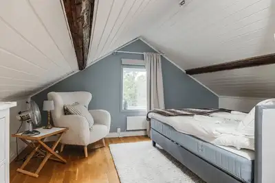 Image de Rustic Nordic Getaway by the Sea