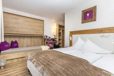 Image de Family room \"Economy\" (2-4 persons) - Enjoy the alps