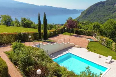 Image de Neu: Pool Apartment, 10 m vom Pool, mit Garten, ruhige und grüne Umgebung, 5*