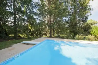 Image de L'Instant Bleu, en Provence, pisine et spa! 9p, à 5 minutes du lac de Carces!