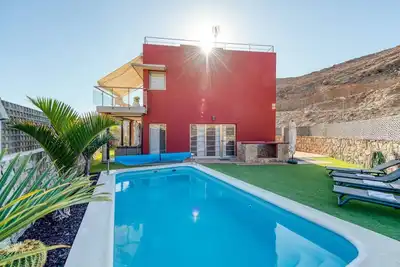 Image de Villa del Sur - Luxury with heated pool and Bbq