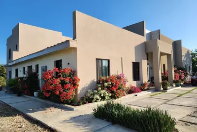 Image de SuiteSpot at Bougain-Villa - 3 Bed, 2 Bath