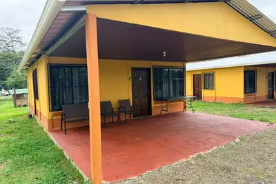Image de Ticary Natural Homes House for up to 4 guests near the river with WiFi, parking