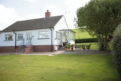 Image de Peaceful countryside views, stunning local walks, heritage, wildlife. Cosy/clean