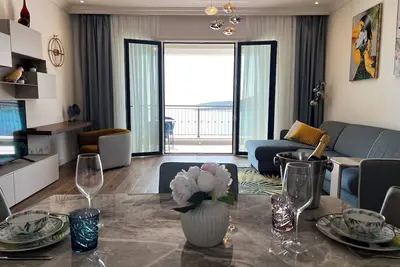 Image de Unique Sea View One Bedroom Apartment in Lustica Marina