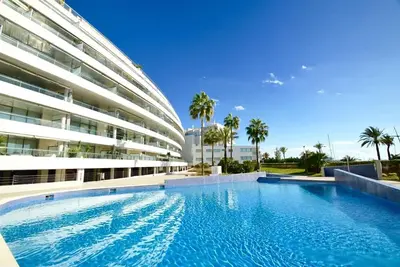 Image de Yacht Club Living, Marina Botafoch