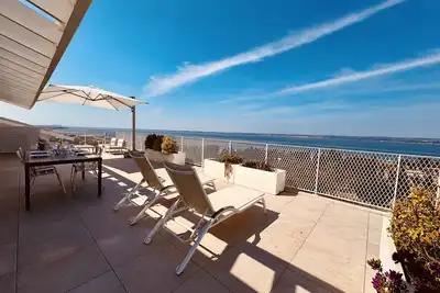 Image de Duplex de standing face à l’étang de Thau