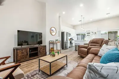 Image de Pet-Friendly Tucson Summer Retreat