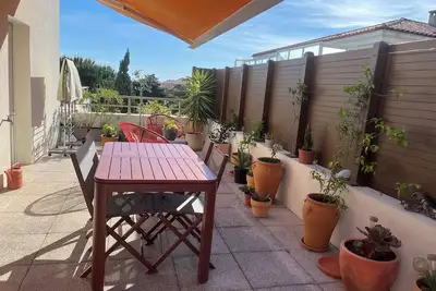 Image de Appartement cosy à 7 minutes à pied de la mer