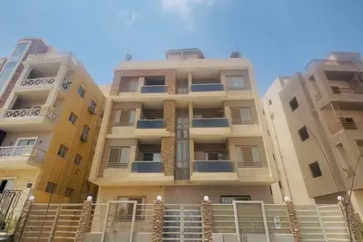 Image de Spacious 3-bedroom apartment in pleasant Cairo with Ac