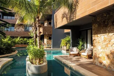 Image de SwimUp Retreat in Aldea Zama Pool at Your Door & Beach Club