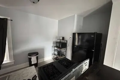 Image de (H50) 2 Bedroom Apartment suit