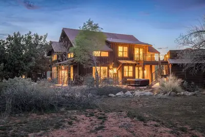 Coyote Run #12 - Family Friendly Moab Basecamp!