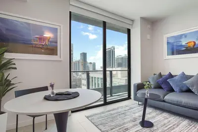 Image de Brand New 21st Floor Condo - Downtown Miami Views