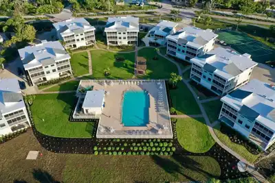 Image de Inviting 2br Getaway with Hot Tub