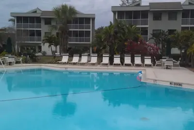 Image de Sanibel Beach Club 2 2br with Pool and Tennis Court