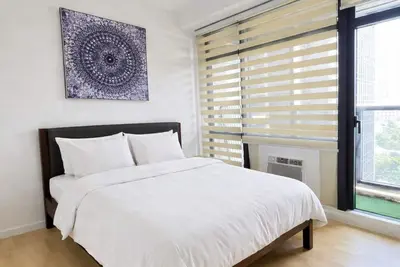 Image de StayLuxia Gramercy 2br Platinum Suite w/2 Balconies Netflix Free Pool &Amenities
