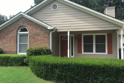 Image de Cozy Guest Room Dacula Ga
