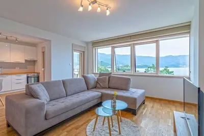 Image de Luxury Seaview Apartment in Budva Centre – 50m from Beach, Near Old Town