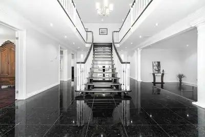 Image de Brampton Mansion Getaway!