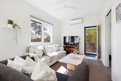 Image de Coastal Calm On Locksley