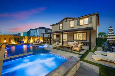 Image de 7br Coachella Villa w/ Pool, Spa & Game Room