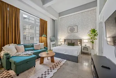 Image de Chic Loft | Free Parking, Gym, Game Room