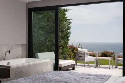 Image de 4 Bedrooms & 1 Living Room  Pool Villa Seaview