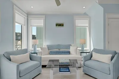 Image de Relaxing Houseboat on Cape Fear River | Walk to Riverwalk and Downtown