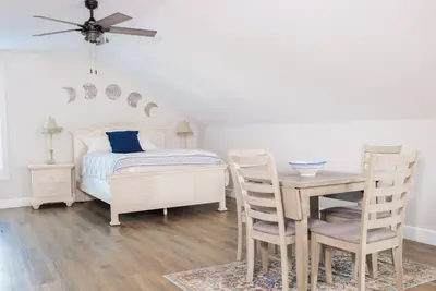 Image de Cozy 1-bedroom studio in adorable Lewes 4 miles from the beach!