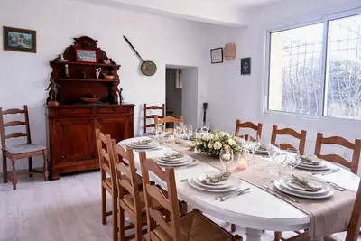 Image de Maison de famille avec jardin à 10 minutes du Pont du Gard